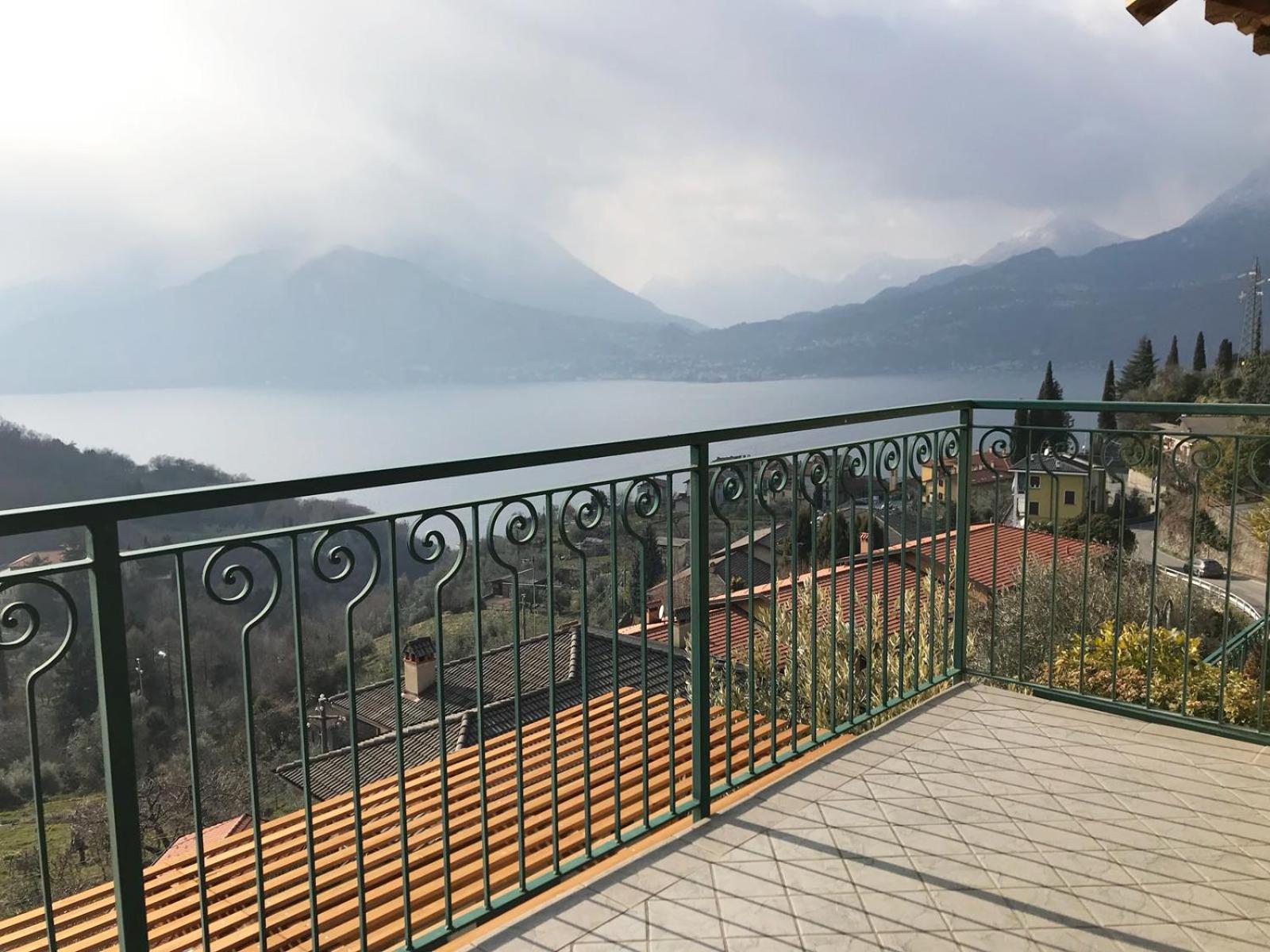 The Pearl - Apartment With Terrace Perledo Εξωτερικό φωτογραφία